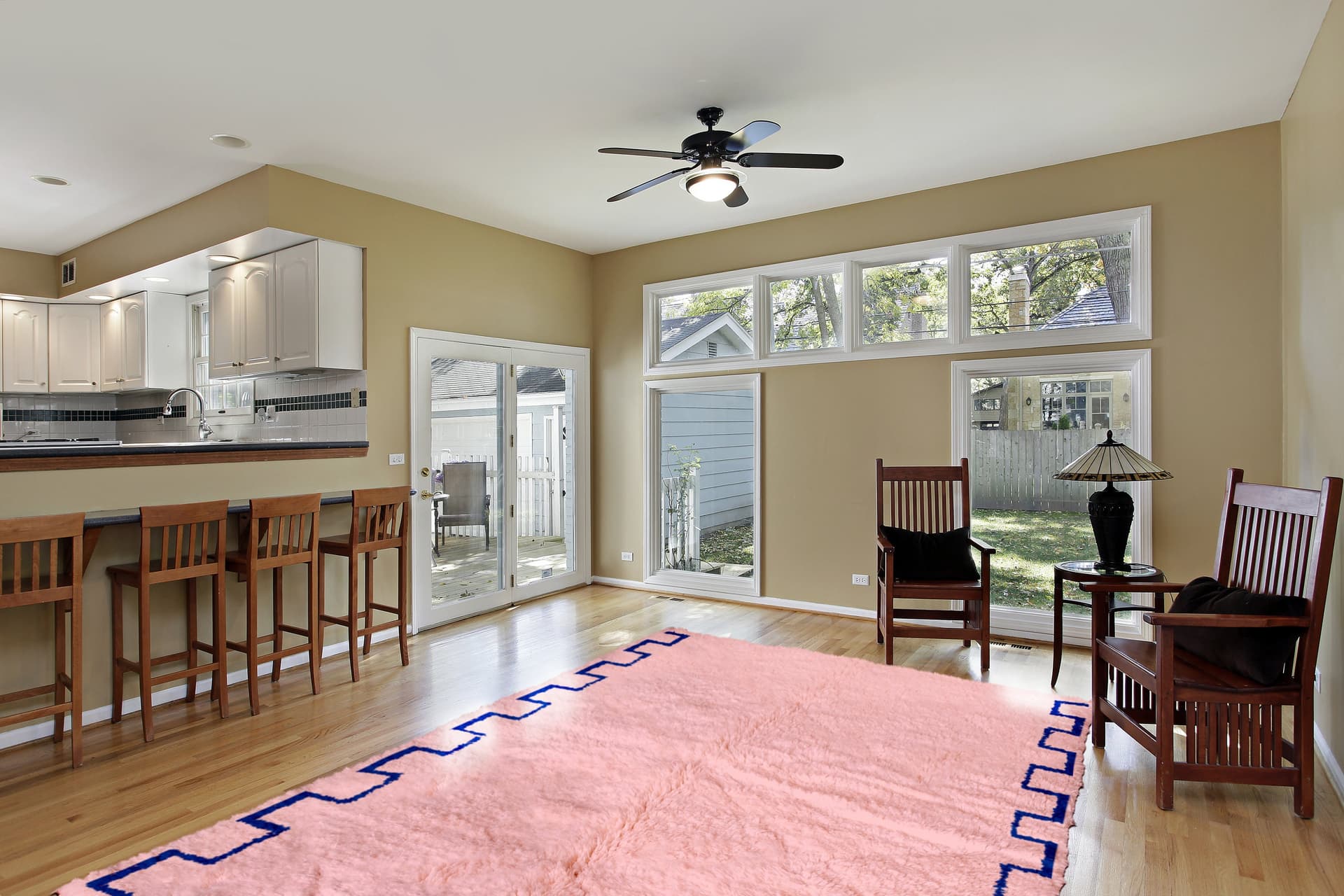Pink Stepped Border Beni Mrirt Rug