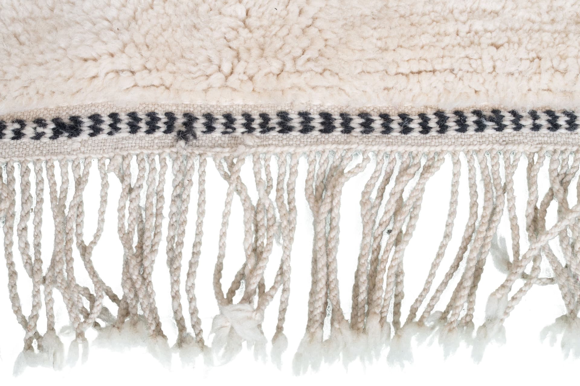 Moroccan Rug Beni Ourain 5x7 Wool Black Ivory Minimalist Living Room
