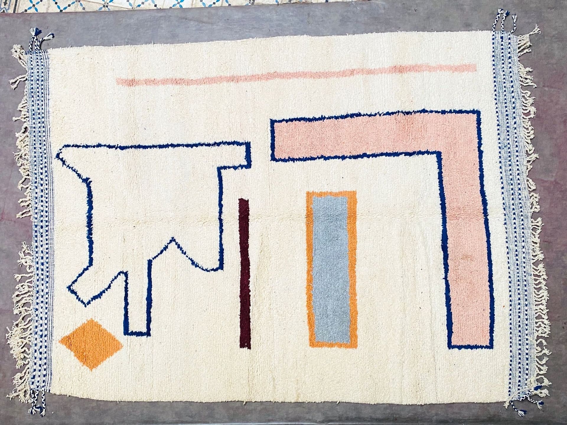 Neutral Linear Beni Ourain Rug