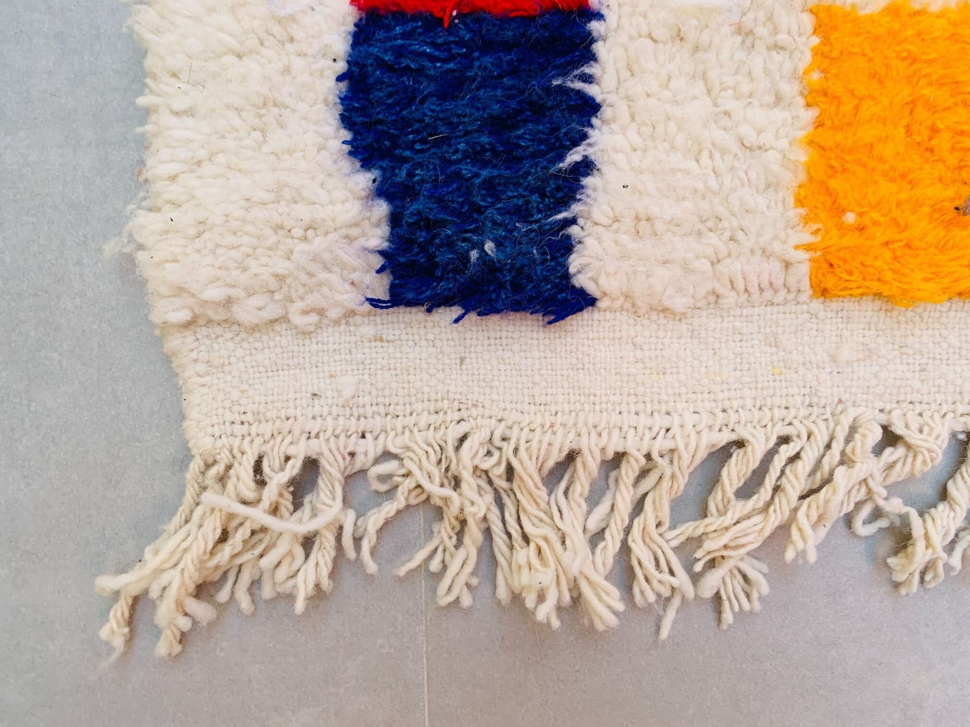 Neutral Abstract Line Beni Ourain Rug
