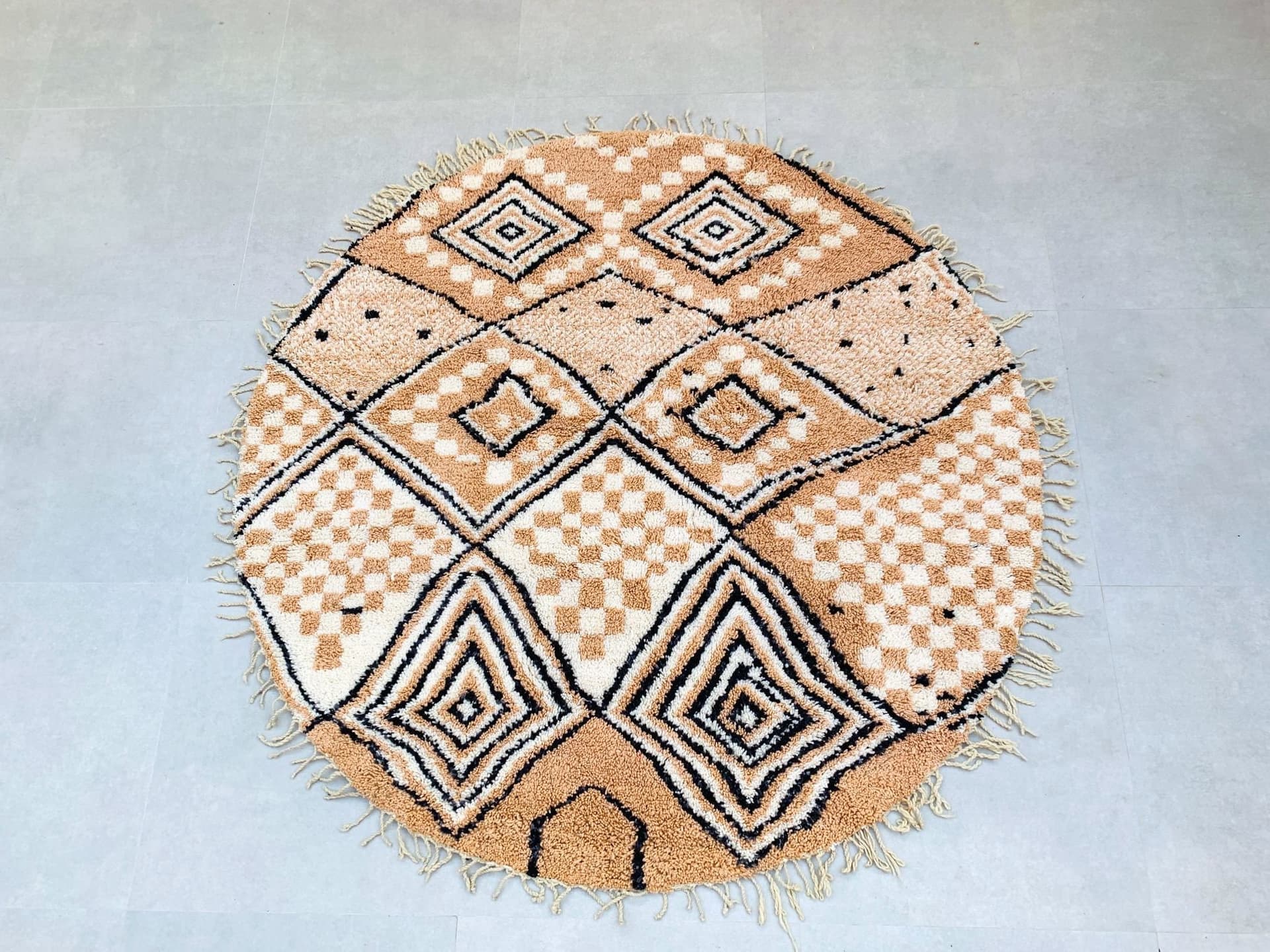 Neutral Geometric Round Beni Ourain Rug