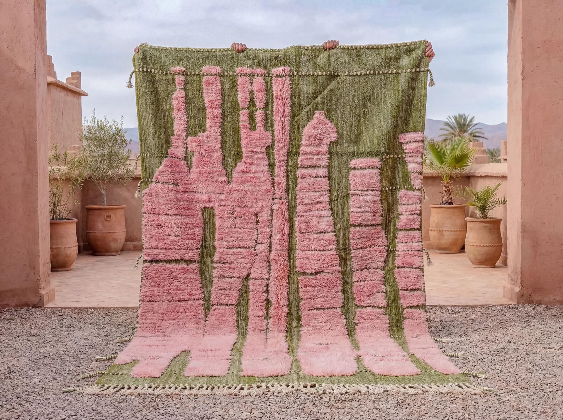Green Pink Column Rug